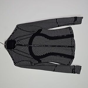 Lululemon black and white striped size 4 zip up design jacket
